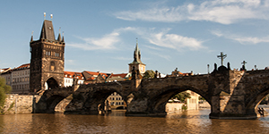 praga ponte carlo fiume